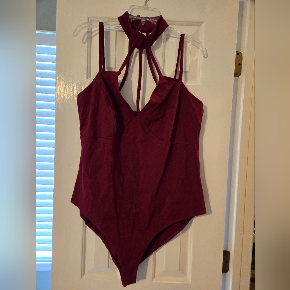 Women’s Sleeveless Strappy Bodysuit in Burgundy